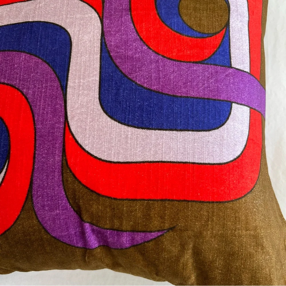 Jonathan Adler 💙 NIB “Sold Out”  Madrid Supergraphic Pillow - Picture 11 of 12